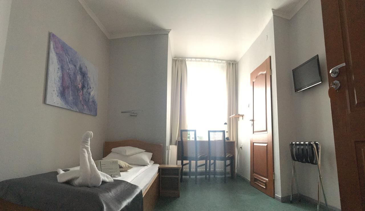 Hotel U Michalika Pština Exteriér fotografie
